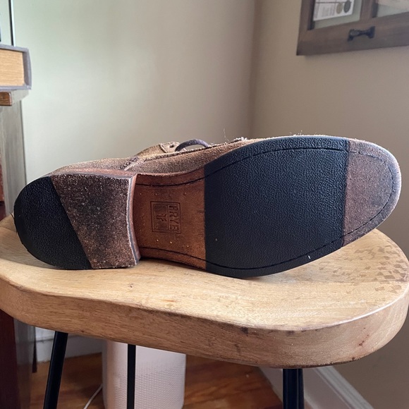 COPY - Frye light brown suede boots - Picture 3 of 3